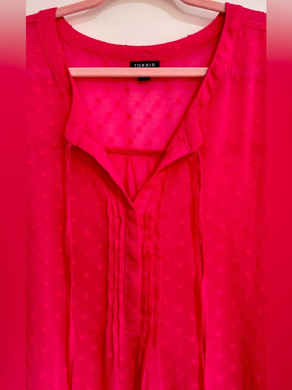 torrid pink clip